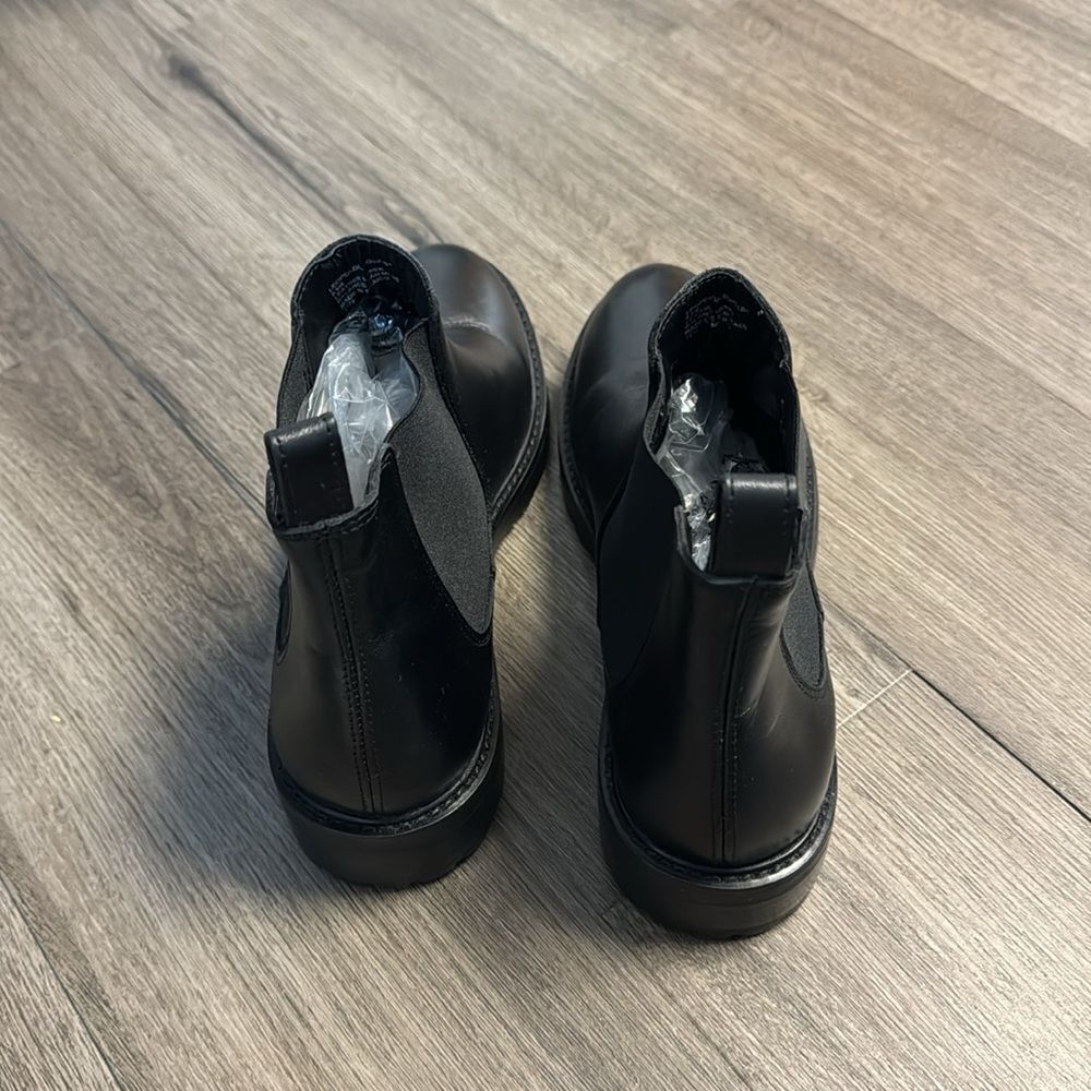 Steve Madden LYSETTE BLACK LEATHER Chelsea Ankle Boots Size 9.5 - Picture 6 of 10